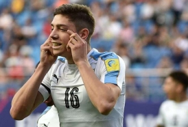 Portal 180 - FIFA interpreta racismo en festejo de Valverde