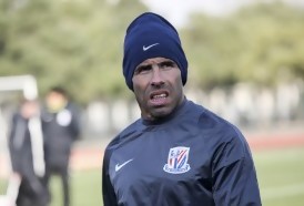 Portal 180 - Hinchas chinos le piden a Tevez que no vuelva de Argentina