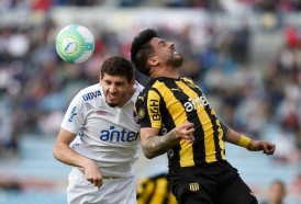 Portal 180 - Nacional y Peñarol discuten el decanato con los nombres de las fechas del torneo