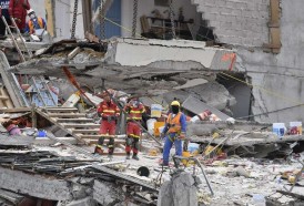 Portal 180 - Sigue la búsqueda de víctimas en México cinco días después del terremoto
