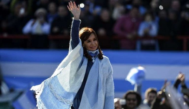 Cristina Kirchner ganó por el 0.4%