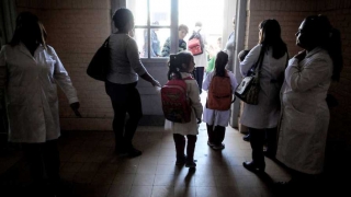 “Maestrans”: la solución de Darwin para las agresiones en las escuelas - Columna de Darwin - 1 - DelSol 99.5 FM
