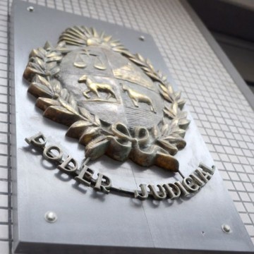 Acceso a la Justicia, la digitalización en Chile y el atraso en Uruguay