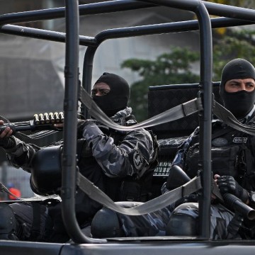 Rafael lleva los excesos a Brasil