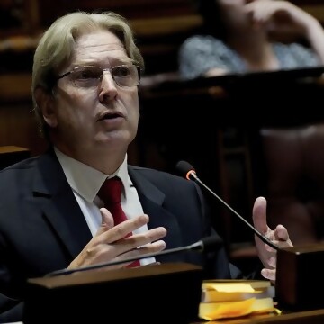 Injusticia poética electoral: la eutanasia electoral de Ope