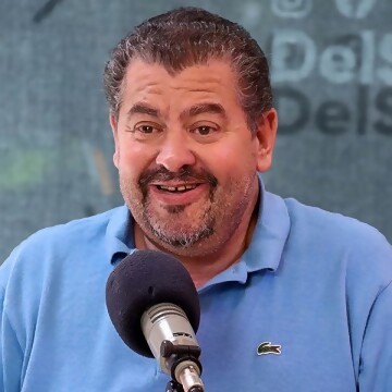 Perchman se tiró la tribuna encima (por suerte no estaba llena)