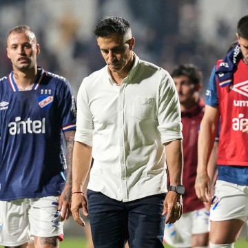 El balbuceo gutural de la hinchada de Nacional contra Peirano/  Aguirre candidato total El balbuceo gutural de la hinchada de Nacional contra Peirano/  Aguirre candidato total