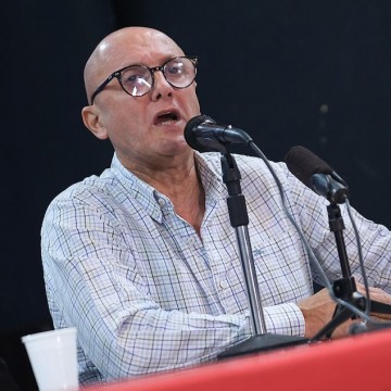 Auge y caída del Fogata Bermúdez y otras como 10 noticias en un minuto, cada una