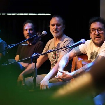 La Vela, una banda de amigos que cumple 30 años poniendo lo mejor en la banda La Vela, una banda de amigos que cumple 30 años poniendo lo mejor en la banda