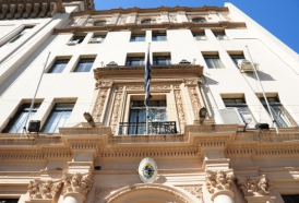 Portal 180 - Justicia reclama acelerar habilitación de residenciales para adultos mayores