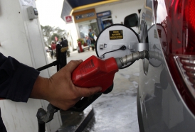 Portal 180 - Gobierno decide aumento de combustibles de un 12%