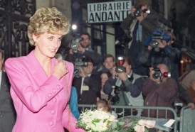 Portal 180 - Érase una vez una princesa llamada Diana, emblema de la moda