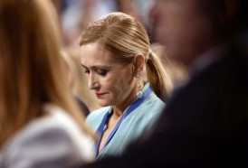 Portal 180 - Acusada de robo y falsificación de títulos, renuncia la presidenta de Madrid