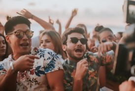 Portal 180 - Agustín Casanova presentó su primera canción como solista