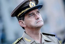 Portal 180 - Los marginales, los centros de poder y cómo ser artiguista hoy, según el jefe del Ejército