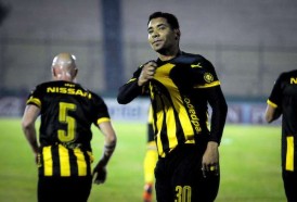 Portal 180 - Peñarol le gana en el último instante a Atenas