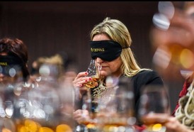 Portal 180 - Chivas Regal invitó a socias de OMEU a una cata para activar los sentidos