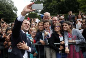 Portal 180 - “Me llamas señor presidente”, le dice Macron a joven que lo llamó “Manu”