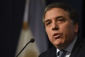 Portal 180 - Argentina anuncia baja del gasto fiscal en víspera de recibir al FMI