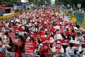 Portal 180 - Masiva protesta en Seúl contra la pornografía con cámaras espías