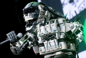 Portal 180 - China presenta a robots médicos, profesores o guerreros