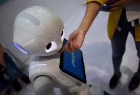 Portal 180 - En 2025 los robots harán más tareas que los humanos
