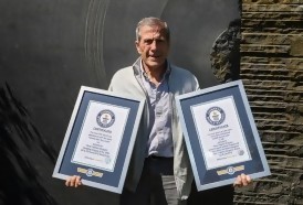 Portal 180 - Tabárez recibió dos premios de Guinness World Records