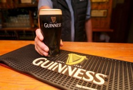 Portal 180 - La cerveza irlandesa Guinness, bajo presión por el Brexit
