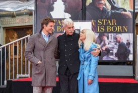 Portal 180 - Sam Elliot deja huellas en cemento de Hollywood con Bradley Cooper y Lady Gaga