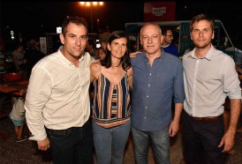 Portal 180 - Tienda Inglesa inauguró la temporada a pura fiesta en sus locales de Solanas y La Barra