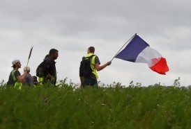 Portal 180 - Promesas de Macron a chalecos amarillos costarán 17.000 millones de euros
