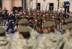 Portal 180 - Aprueban primera ley orgánica militar votada en democracia