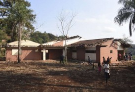 Portal 180 - Hallazgo de restos humanos en casa de Stroessner conmociona a Paraguay