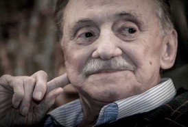 Portal 180 - Cuba, la primera en rendir tributo a Benedetti en el año de su centenario