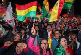 Portal 180 - Miles de bolivianos claman contra Evo Morales a pocos días de las elecciones