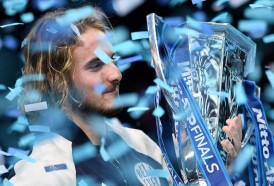 Portal 180 - Tsitsipas, nuevo 'maestro' del tenis tras batir a Thiem en Londres