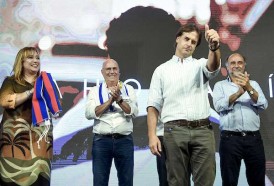 Portal 180 - Lacalle Pou “ya se confunde el poncho y el sobretodo” de Batlle y Ordoñez
