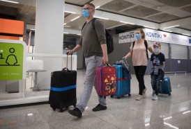 Portal 180 - Las fronteras europeas se reabren en forma escalonada y según los países