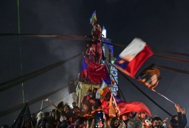 Portal 180 - De los torniquetes a las urnas: los estudiantes chilenos empujaron la Constituyente