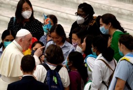 Portal 180 - Papa Francisco denuncia “esclavitud” de las mujeres