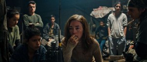 Portal 180 - Monos, un espectáculo cinematográfico sobre el drama de crecer en la guerra