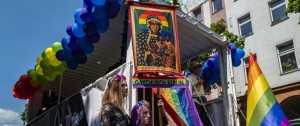 Portal 180 - Católicos alemanes homosexuales salen del armario y protestan contra discriminación