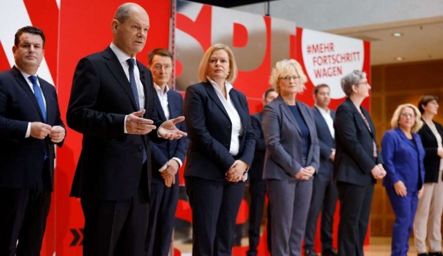 Scholz dirigirá el primer gobierno alemán paritario entre hombres y mujeres