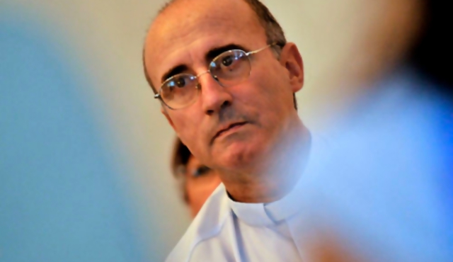Reunión "histórica" entre arzobispo y comunidad LGBT