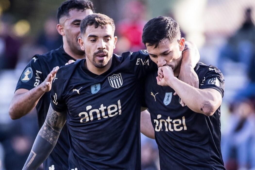 River Plate 1 - 3 Peñarol — DelSol | Del Sol 99.5 en el Mundial Rusia 2018