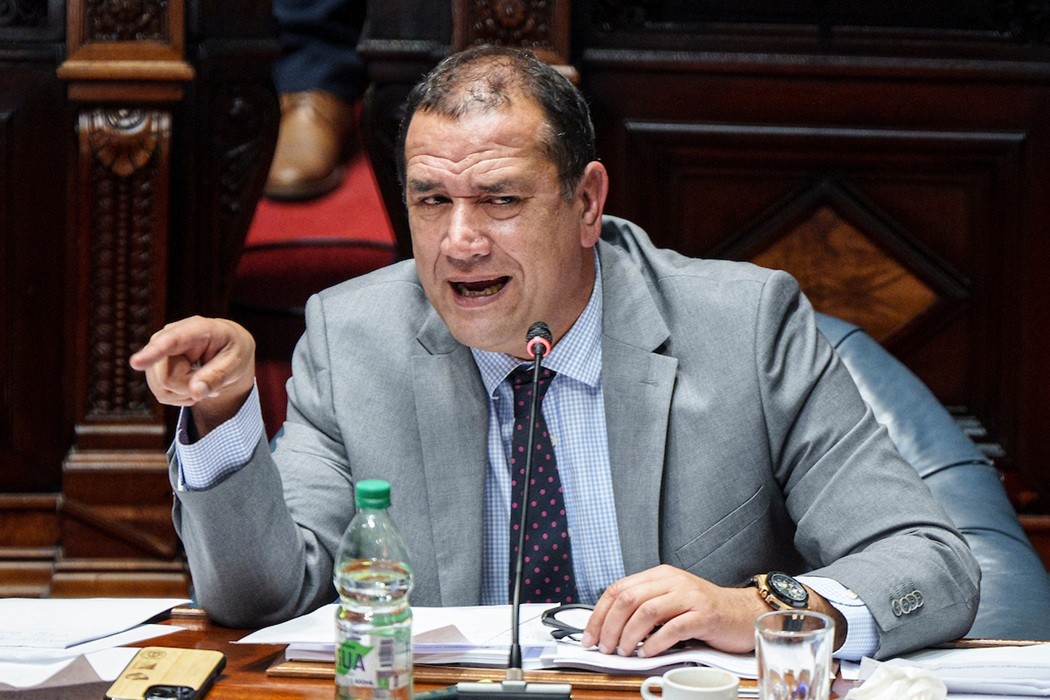 Intervención drag en Presidencia: libertad de expresión vs prejuicios — DelSol | Del Sol 99.5 en el Mundial Rusia 2018