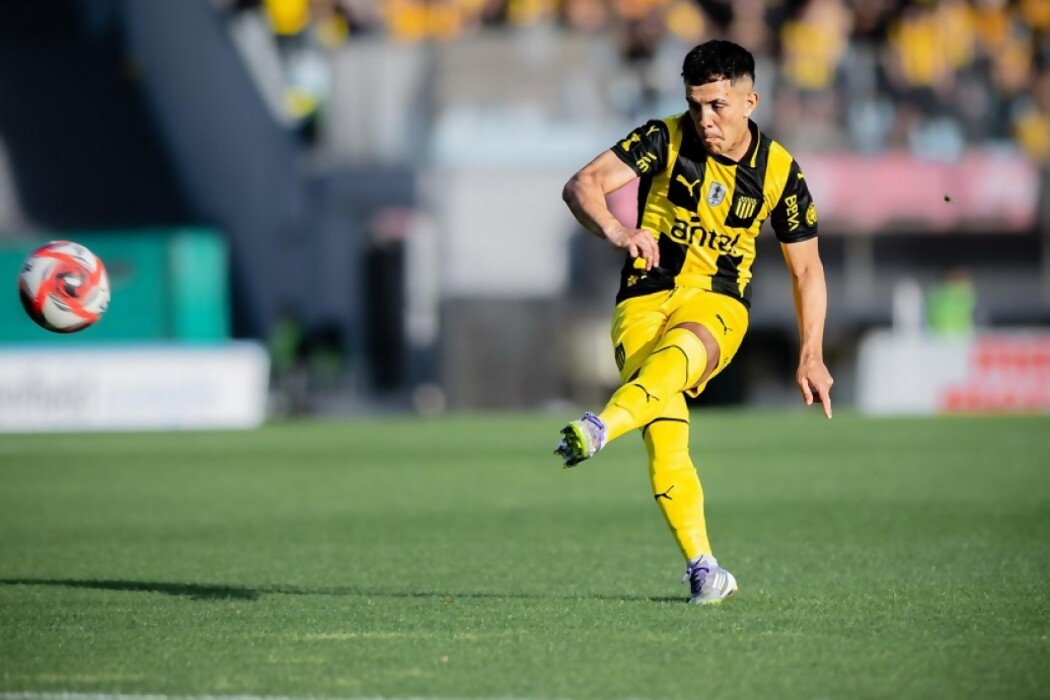 ❝Sufriendo y con polémica, Peñarol eliminó a Liverpool y jugará la final con Nacional❞ — DelSol | Del Sol 99.5 en el la Copa América 2019