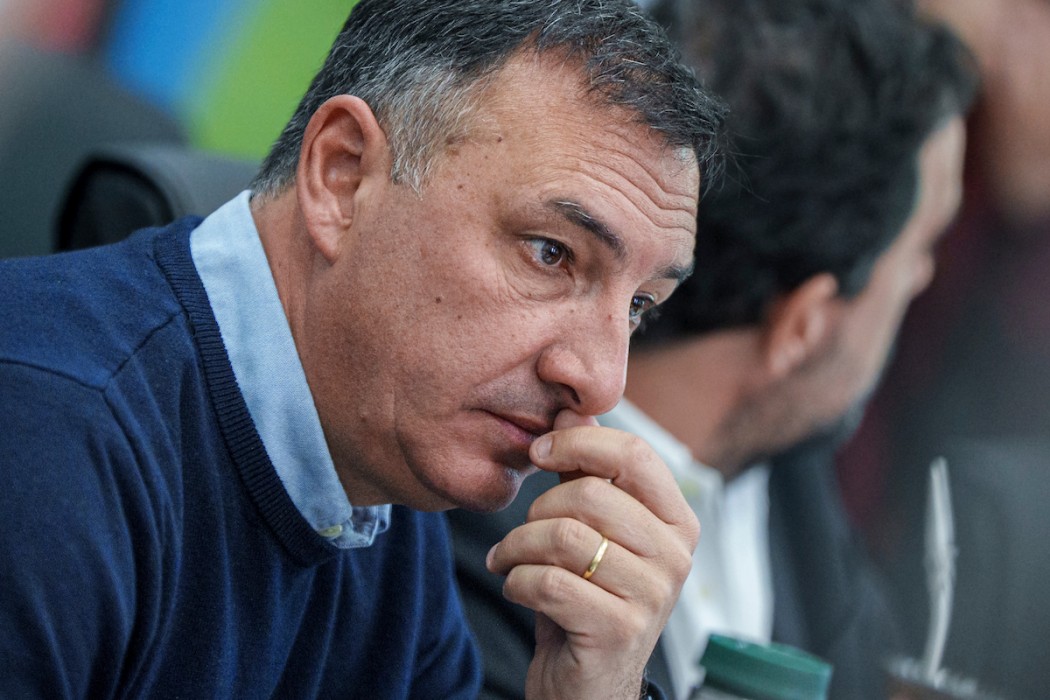 Ediles del FA votaron fideicomiso de Albisu y piden su expulsión del partido — DelSol | Del Sol 99.5 en el Mundial Rusia 2018