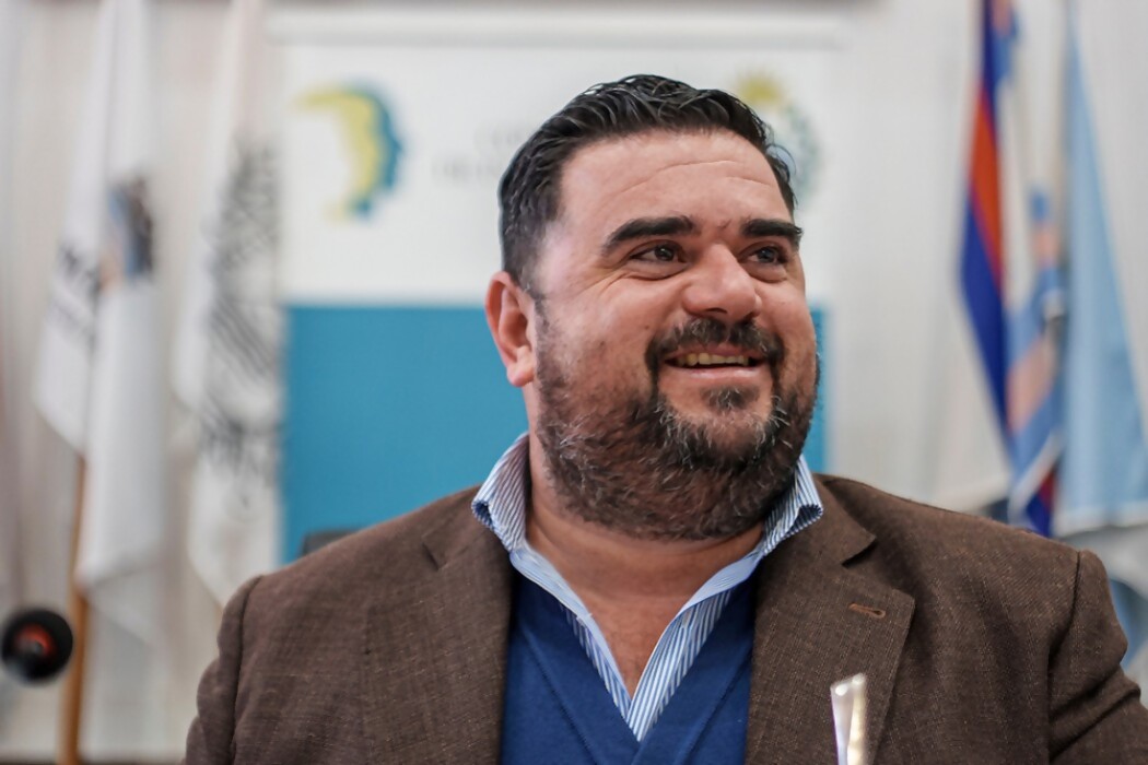 El intendente Nicolás Olivaricela le puso tensión al viaje de fin de año a China — DelSol | Del Sol 99.5 en el la Copa América 2019