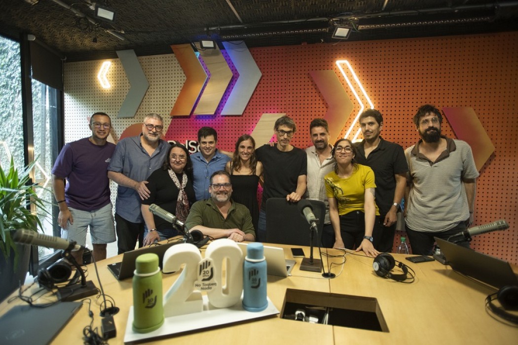 Historias de la audiencia y algunas propias para festejar los 20 años de No toquen nada — DelSol | Del Sol 99.5 en el Mundial Rusia 2018